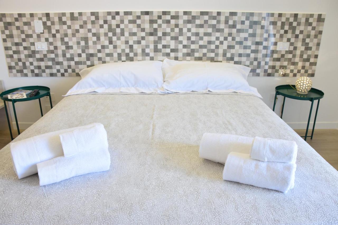 Accomodati B&B Marina di Gioiosa Ionica Ngoại thất bức ảnh