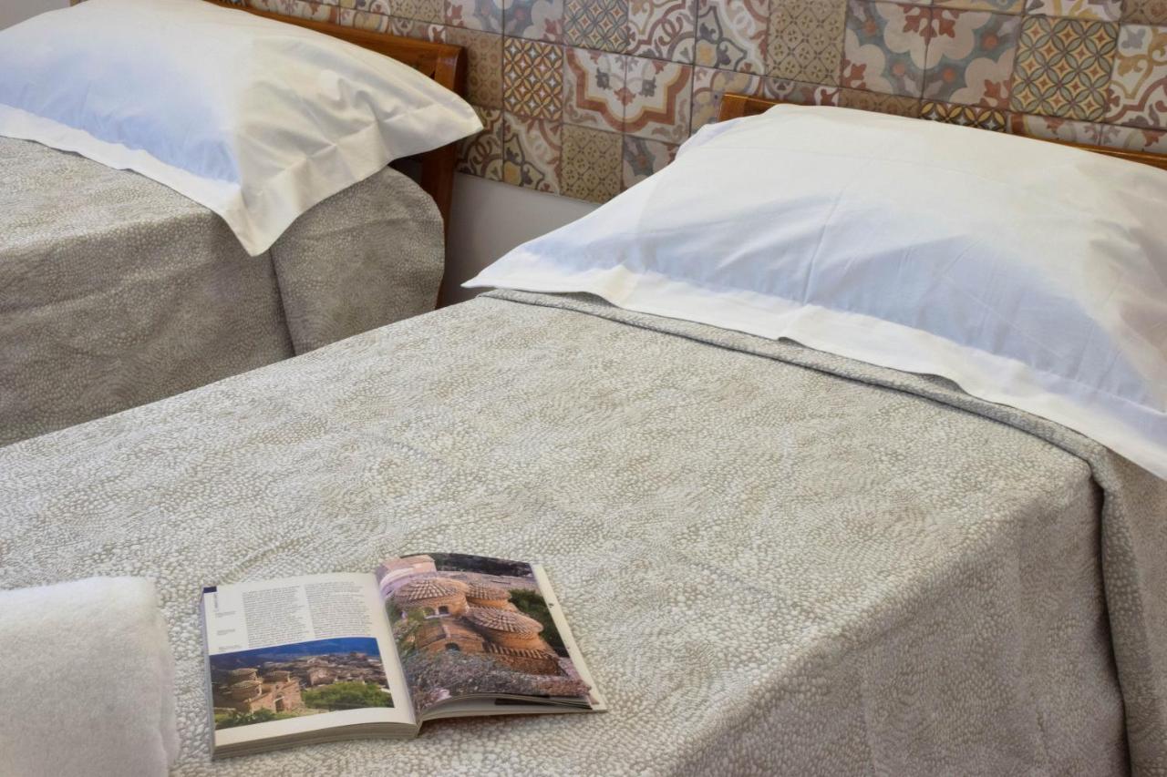 Accomodati B&B Marina di Gioiosa Ionica Ngoại thất bức ảnh