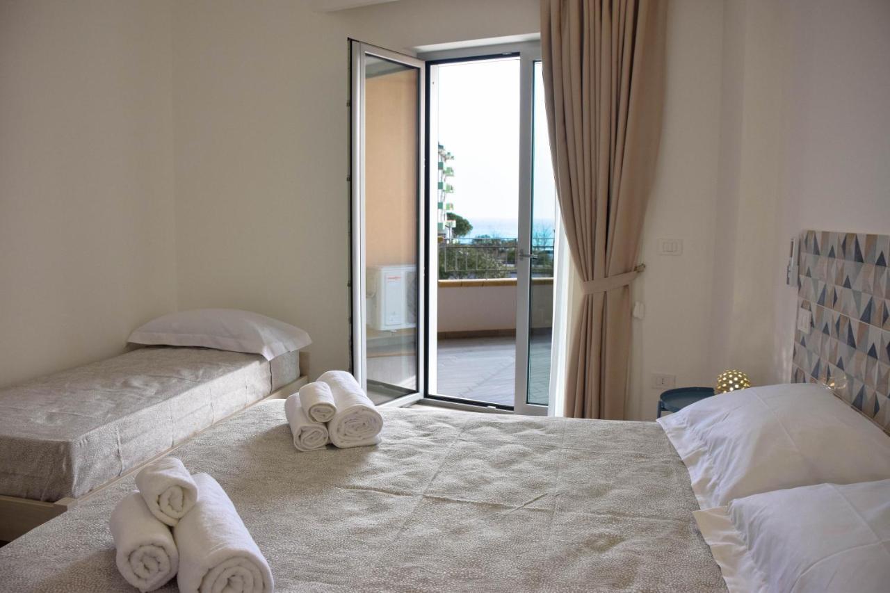 Accomodati B&B Marina di Gioiosa Ionica Ngoại thất bức ảnh