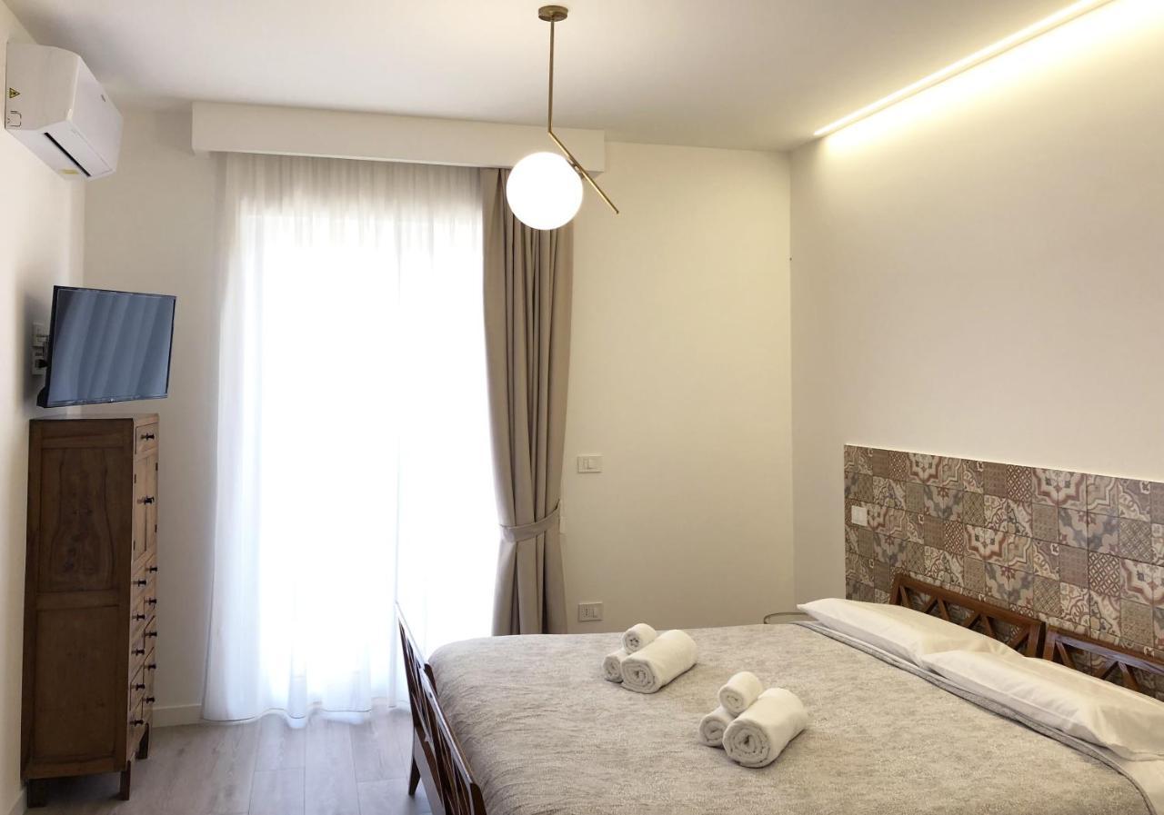 Accomodati B&B Marina di Gioiosa Ionica Ngoại thất bức ảnh