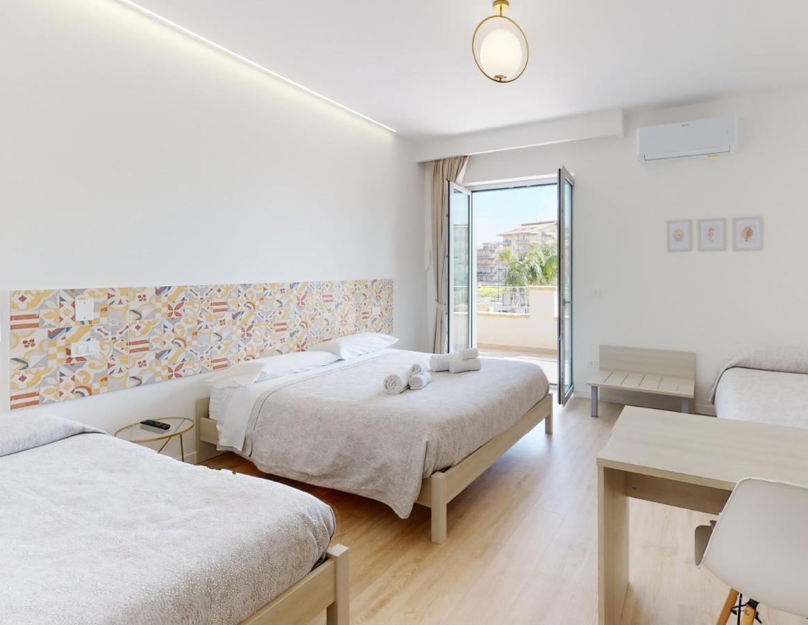 Accomodati B&B Marina di Gioiosa Ionica Ngoại thất bức ảnh